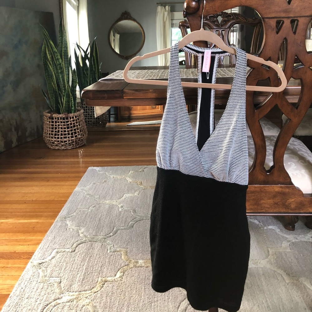 Isla & Lulu Backless Mini Dress